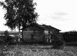 Mäkipaavon tupa Kaavilla. Kuva: I.K. Inha, Museovirasto.