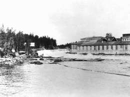Inkeroisten tehdas 1893. Kuva: Museovirasto.