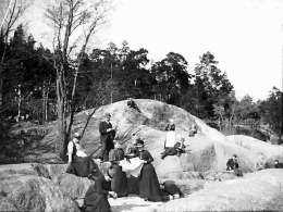 Kulhon lukuklubi, Kakskerta. Kuva: Museovirasto.