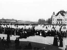 Emil Rundman: suurlakkomarssi. Kuva: Museovirasto 49742.