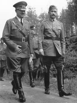 Hitler ja Mannerheim. Kuva: Museovirasto, 17/IV-52. 