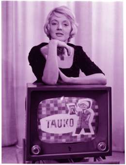 Suomen Television kuuluttaja Teija Sopanen. Kuva: Oy Yleisradio Ab.