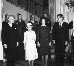 Presidentit Kekkonen ja Kennedy. Kuva: Museovirasto, 22.3.89:12.