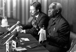 Kalle Kultala: Sambian presidentti Kenneth Kaunda. Kuva: Suomen valokuvataiteen museo, cd: 2456.